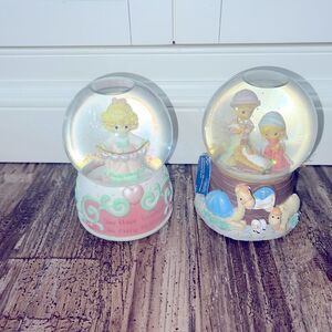 Vintage precious moments snow globes Christmas decor